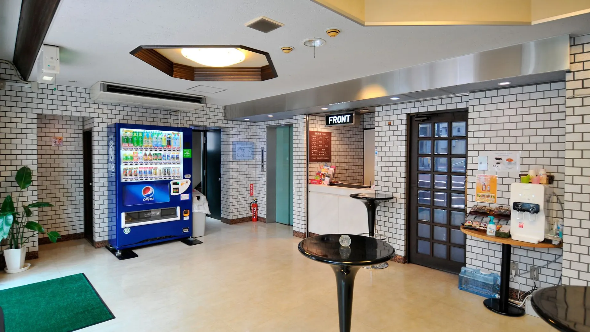Tokyo Banyan Hotel